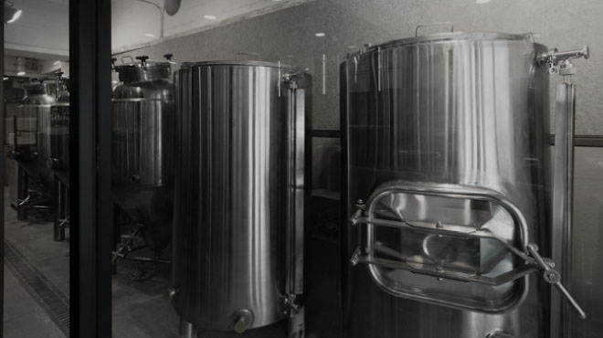 10Fields Brewing の醸造タンク
